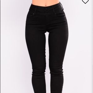 Fashion Nova Booty Lifting High Rise Skinny Jeans